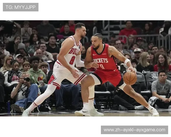 火箭队对公牛队季前赛的录像回放