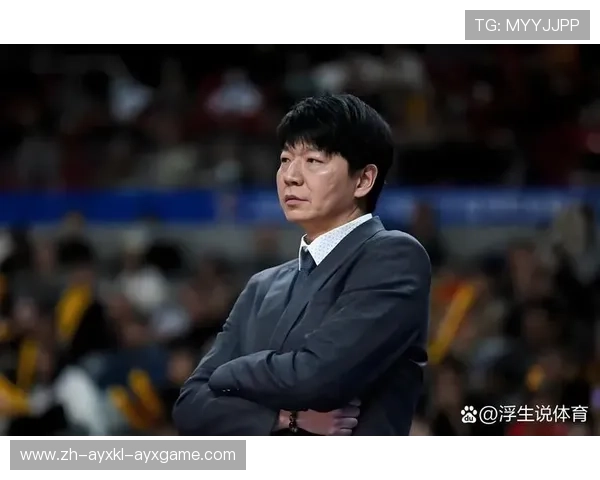 天气因素影响赛事新疆队主场因大雨漏水中断比赛进展